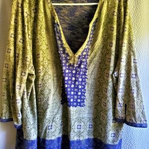 Lucky green and navy blouse